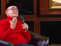 PDIP: Kaget Badai Berlalu Juga, Prabowo Sangat Menghormati Hukum