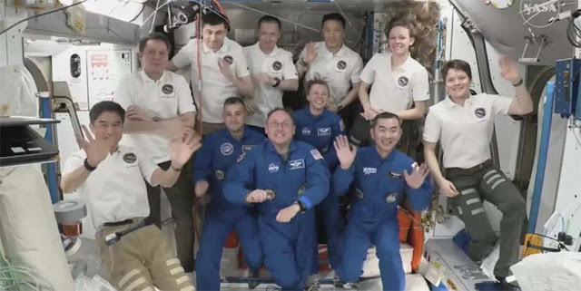 SpaceX Sukses Kirim Empat Astronaut ke Ruang Angkasa dalam 15 Jam