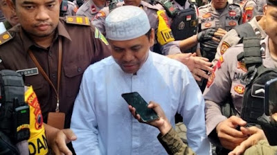 Gus Nur Dipenjara terkait Tuduhan Ijazah Palsu Jokowi, Kini Dapat Amnesti dari Prabowo