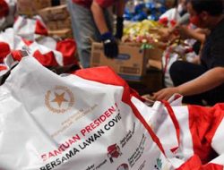 KPK Periksa Pejabat Kementerian Sosial Terkait Korupsi Bansos Jokowi