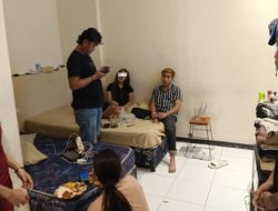 Gadis ABG Dijual Lewat MiChat, Korban Disetubuhi Si Mucikari Sebelum Layani Pelanggan