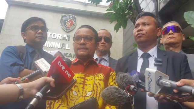 Kasus Ijazah Palsu Jokowi, Roy Suryo Cs Hari ini Mangkir, Pengacara Minta Penjadwalan Ulang