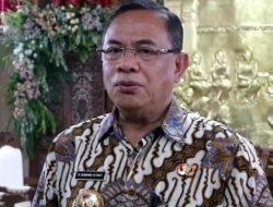 Gaya Petantang-Petenteng Bupati Pati Pelajaran Berharga untuk Kepala Daerah