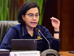Sri Mulyani Didesak Ralat soal Pajak Sama Seperti Zakat dan Wakaf