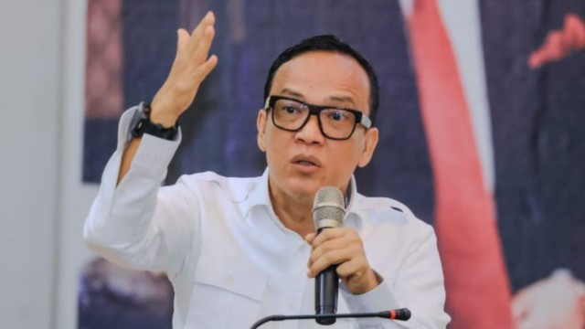 Wamenaker Noel Soal Janji Gibran Buka 19 Juta Lapangan Kerja: Kalau Ekonomi Negara Stabil, 20 Juta Juga Bisa!