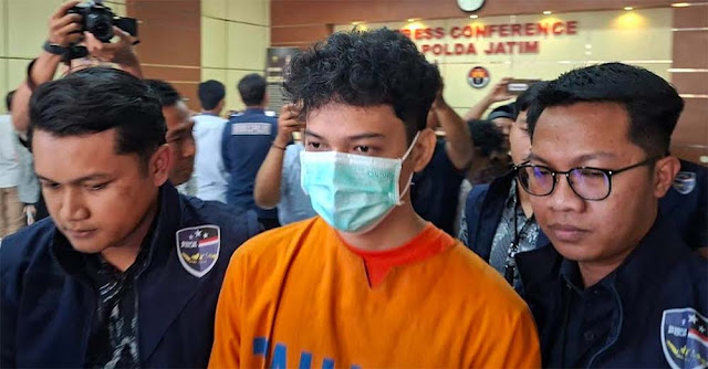 Cemburu, Pria Asal Jaksel Nekat Sebar Video Syur Pacar ke Medsos