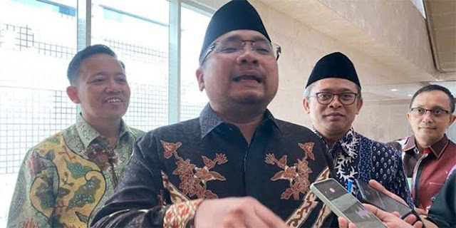 KPK Bakal Obok-obok Ponsel Yaqut