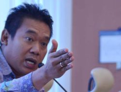 Nonaktifkan Muryanto Amin dari Rektor USU !