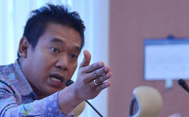 Nonaktifkan Muryanto Amin dari Rektor USU !