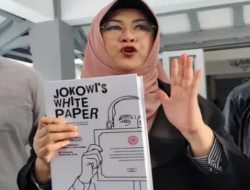 Lampu dan AC Mati Saat Peluncuran Buku Jokowis White Paper di Club UGM