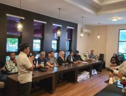 UGM Tak Izinkan Roy Suryo dkk Rilis Buku Jokowis White Paper di UC Hotel
