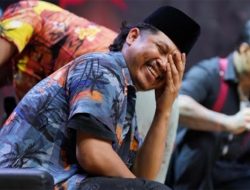 Tretan Muslim Blak-blakan Soal Bayaran Buzzer 02, Masa Cuma Segitu Slim?