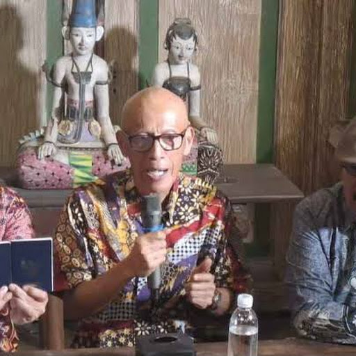Keluarga Arya Daru Ungkap Kejanggalan, Medsos dan WhatsApp dari Ponsel yang Hilang Masih Aktif