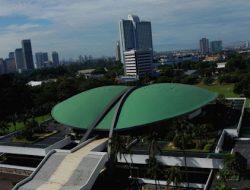 Desakan Bubarkan DPR Akumulasi Kekecewaan Publik