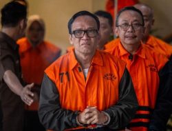 KISAH Tragis Seorang Wamen: Dulu Usir Ibunya, Sekarang Masuk Penjara!