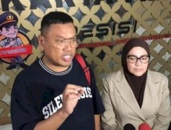 Jadi Sorotan! Di Tengah Kemalangan Rumah Dijarah, Uya Kuya Justru Lakukan Ini Pada Penjarah Rumahnya