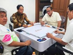 Main Domino Sama Tersangka Pembalakan Liar, Menteri Kok Pengen Banget Viral
