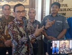 Karding Klarifikasi Foto Main Domino, Sebut Pertemuan dengan Raja Juli dan Azis Wellang Hanya...
