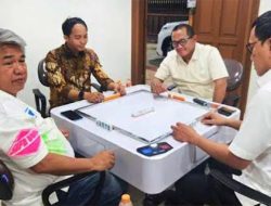 Disebut Pengusaha Pembalakan Liar Main Domino Bareng Menteri? Aziz Wellang Buka Suara!