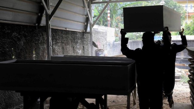 Warga Jakarta Tolak Gotong Mayat Pejabat Ini, Pas Hidup Bikin Sengsara Rakyat!