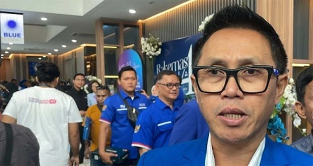 Sentilan Dandhy Laksono Agar Para Pejabat Berbenah: Jangan Tunggu Jadi Seperti Eko Patrio