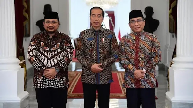Adhie M Massardi Yakin 100% Menag Yaqut Tak Berani Lego Kuota Haji Tanpa Perintah Jokowi