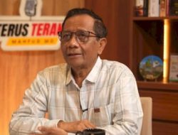 Penggugat Gibran Tantang Jokowi Tunjukkan Orang Yang Back Up Polemik Ijazah