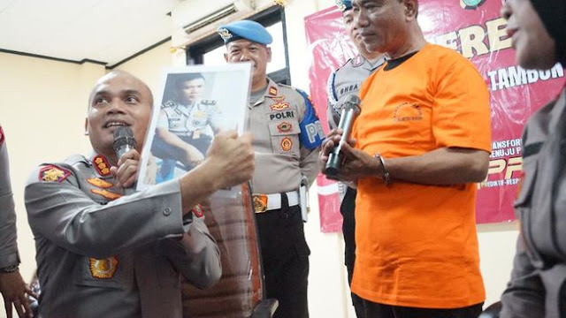 Beli Seragam dan KTA di Pasar Pramuka, Pria Ini 12 Tahun jadi Polisi Gadungan Tipu Warga