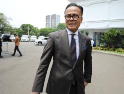 Resmi! Presiden Prabowo Tunjuk Dony Oskaria jadi Plt. Menteri BUMN
