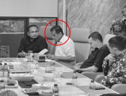 HEBOH Beredar Foto Pertemuan Eks Menag Yaqut, Fuad Maktour dan Pelaku Bisnis Haji Umrah: Bahas Kuota Khusus?