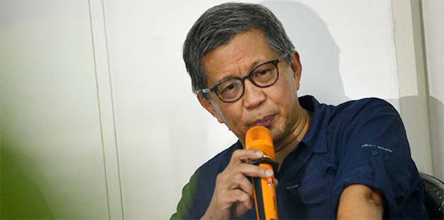 Rocky Gerung Sebut Kecemasan Menyelimuti Murid, Guru, dan Orang Tua Akibat Program MBG