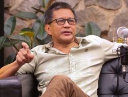 Soal Tangkap dan Adili Jokowi, Rocky Gerung: Harus Ada Proses, Dimulai di DPR atau Meja Pengadilan