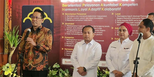 Tegas & Cepat! Menkum Teken SK Kepengurusan Baru PSI Kurang dari 24 Jam