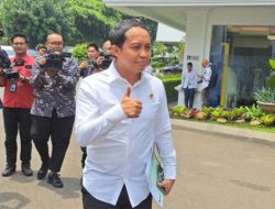 Raja Juli Bocorkan Sosok Bapak J Misterius di Kepengurusan Baru PSI, Tunggu Hari Baik!