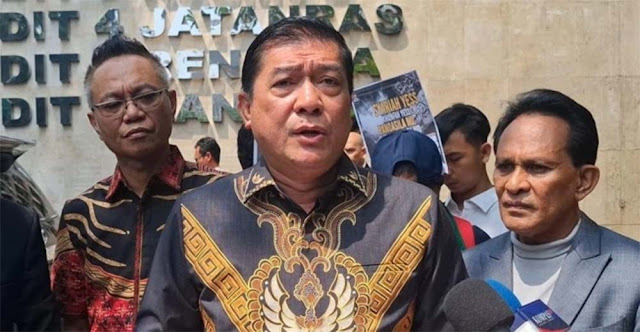 Silfester Matutina Dihukum Pencemaran Nama Baik JK, Kejagung Kesulitan Menemukannya