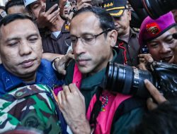 Hotman Paris Dibantah! JPU Tegaskan Ada Kerugian Negara dalam Korupsi Laptop Chromebook