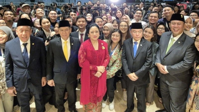DPR Kena Prank? Dana Reses Rp702 M Bikin Warga Geram, Ternyata Ini Alasannya!