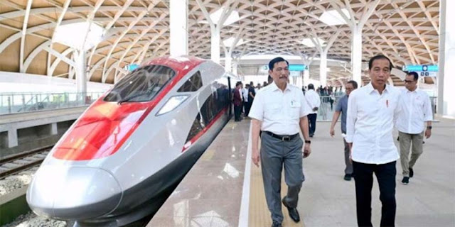 Siapa yang Harus Bertanggung Jawab atas Utang Kereta Cepat Indonesia?