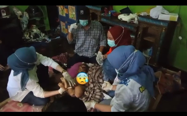 Balita Tewas Tertabrak Truk Saat Main di Depan Rumah, Ibunya Histeris Jerit-Jerit
