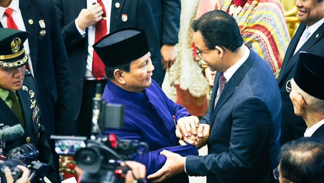 Anies Ucapkan Selamat Ulang Tahun ke Prabowo, Responsnya Bikin Netizen Salfok!