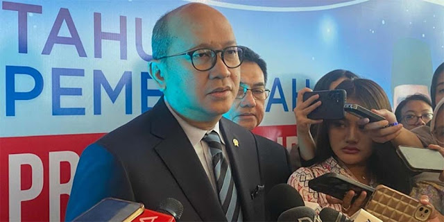 Bos Danantara Bakal Evaluasi Whoosh! Purbaya Ogah Bayar Utang, Masa Depan KRL Cepat Ini Dipertaruhkan