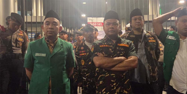 Komisaris Transjakarta Ancam Gorok di Trans7, Desakan Pecat Menguat!
