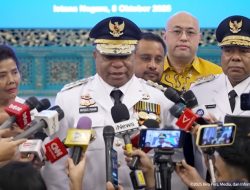 Gubernur Papua Pegang Tegas: Tak Ada Tempat untuk Raja-Raja Kecil di Bawah Pimpinan Saya!