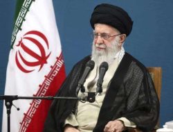 Khamenei Tantang Trump: Iran Siap Hadapi Segala Ancaman!