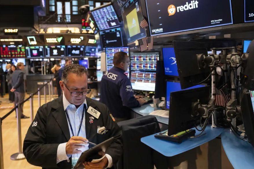 Netflix Gagal Tembus Ekspektasi, Wall Street Tertekan oleh Perang Dagang AS-China