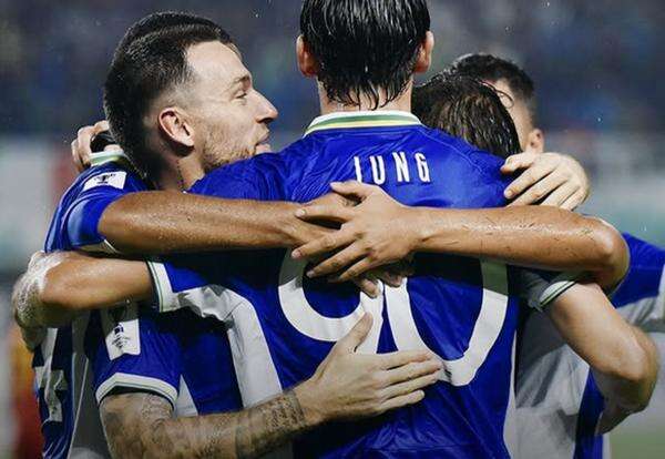 Bojan Hodak Beri Peringatan Keras untuk Persib Usai Kalahkan Selangor FC: Jangan Sampai Jemawa!