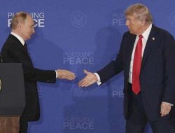 Trump Tantang Putin: Kita Lihat 6 Bulan Lagi Soal Dampak Sanksi AS