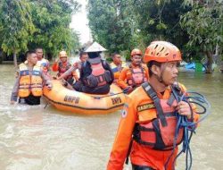 Banjir Grobogan Rendam 2.263 Rumah, Tanggul Jebol & 28 Desa Terendam