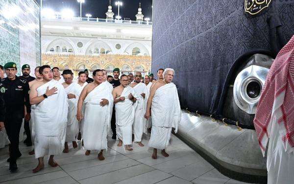 UU PIHU 2025 Resmi Legalkan Umrah Mandiri: Syarat, Aturan, dan Dampaknya!