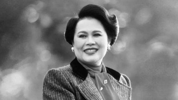 Ibu Suri Thailand Sirikit Wafat di Usia 93, Ini Dampak dan Masa Berkabung 1 Tahun